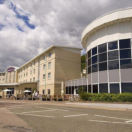 Premier Inn Dover Central - Eastern Ferry Terminal Екстериор снимка