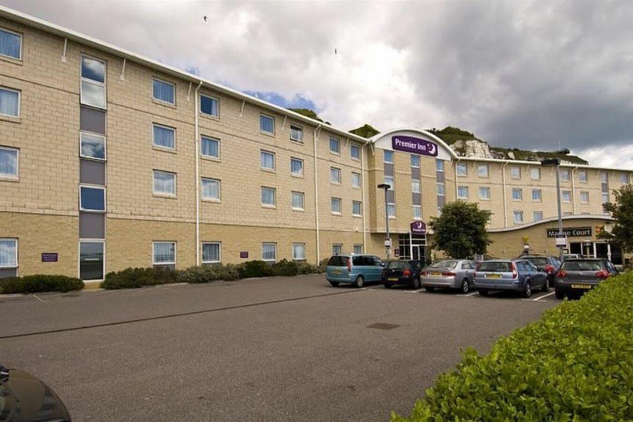 Premier Inn Dover Central - Eastern Ferry Terminal Екстериор снимка